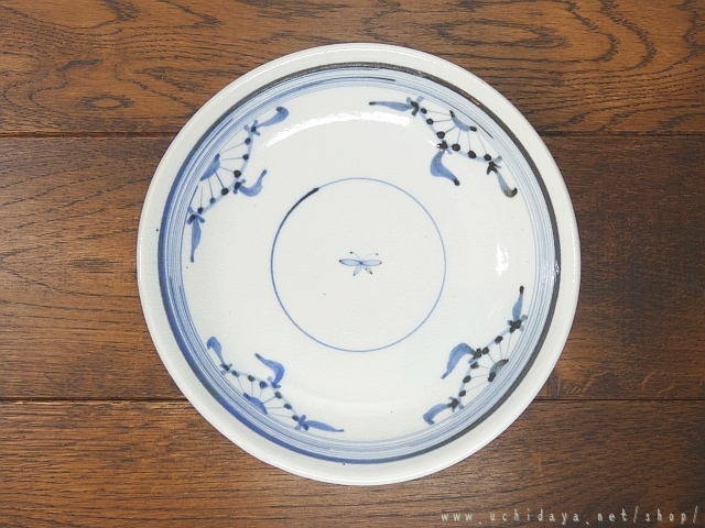 砥部焼 陶彩窯 古砥部 6寸深皿 菊文 | 内田屋通販