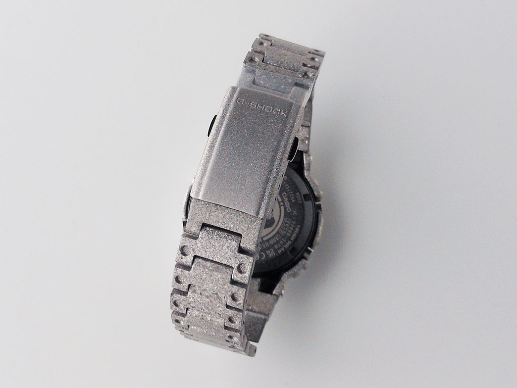 G-SHOCK＞40周年記念限定モデル／シルバー | 静岡の宝石・時計専門店 内山