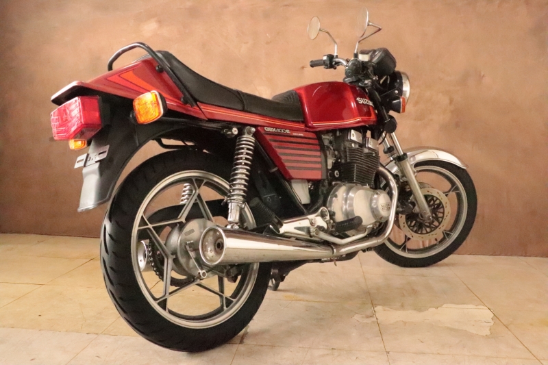 GSX400E 国内物フルノーマル｜250万円｜旧車・絶版バイクならウエマツ