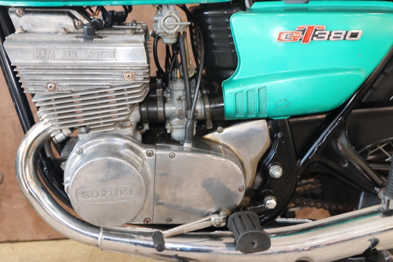 GT380 東京本社 初期型のHAWAII GREEN｜SOLD OUT｜旧車・絶版バイク