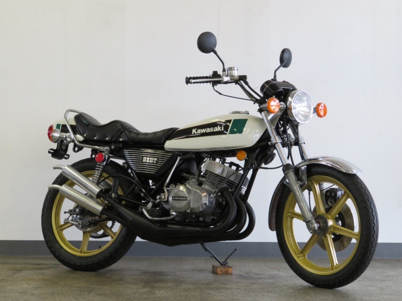カワサキ の絶版バイク在庫情報【絶版バイク専門店ウエマツ】 | 旧車