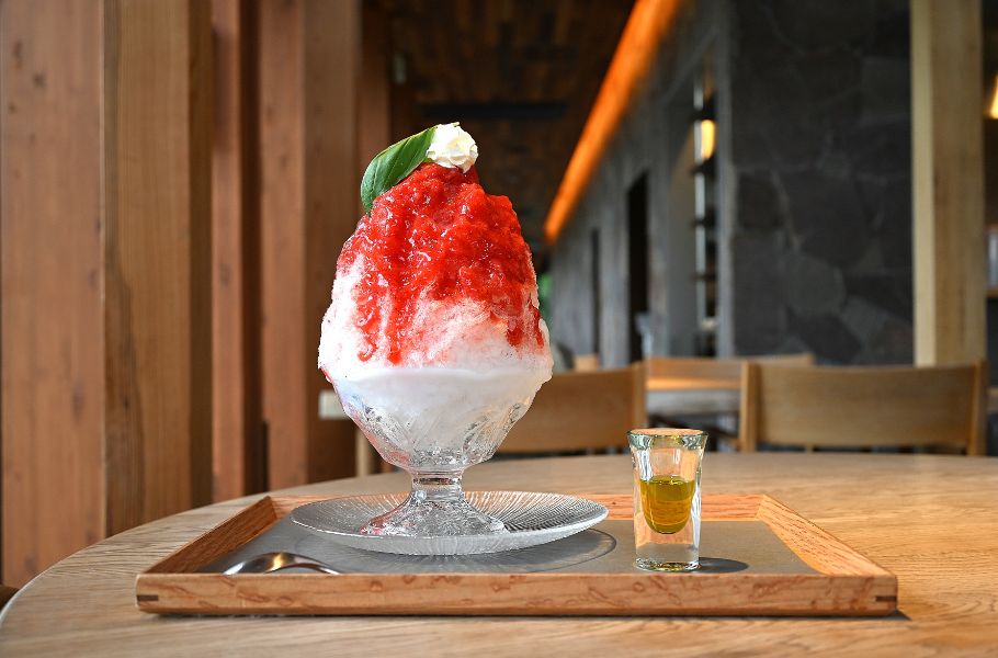 奈良・三輪】老舗そうめん屋の“本気すぎるかき氷”に夏の価値観が変わる