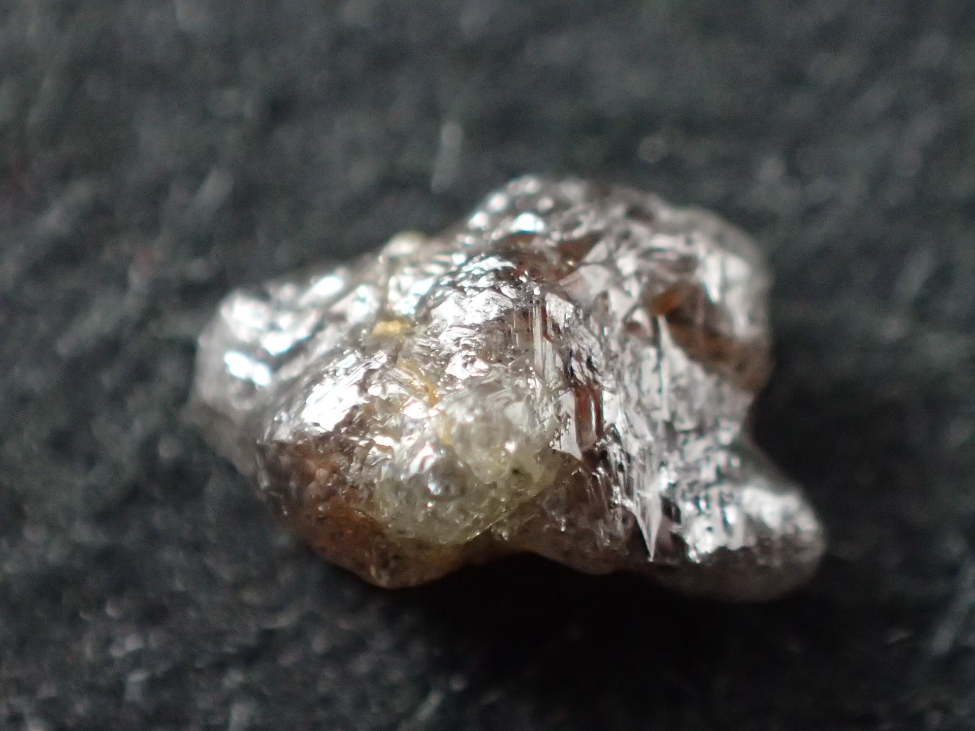 最高品質ダイヤモンド原石(Diamond) South Africa 産 ｜石の販売専門店