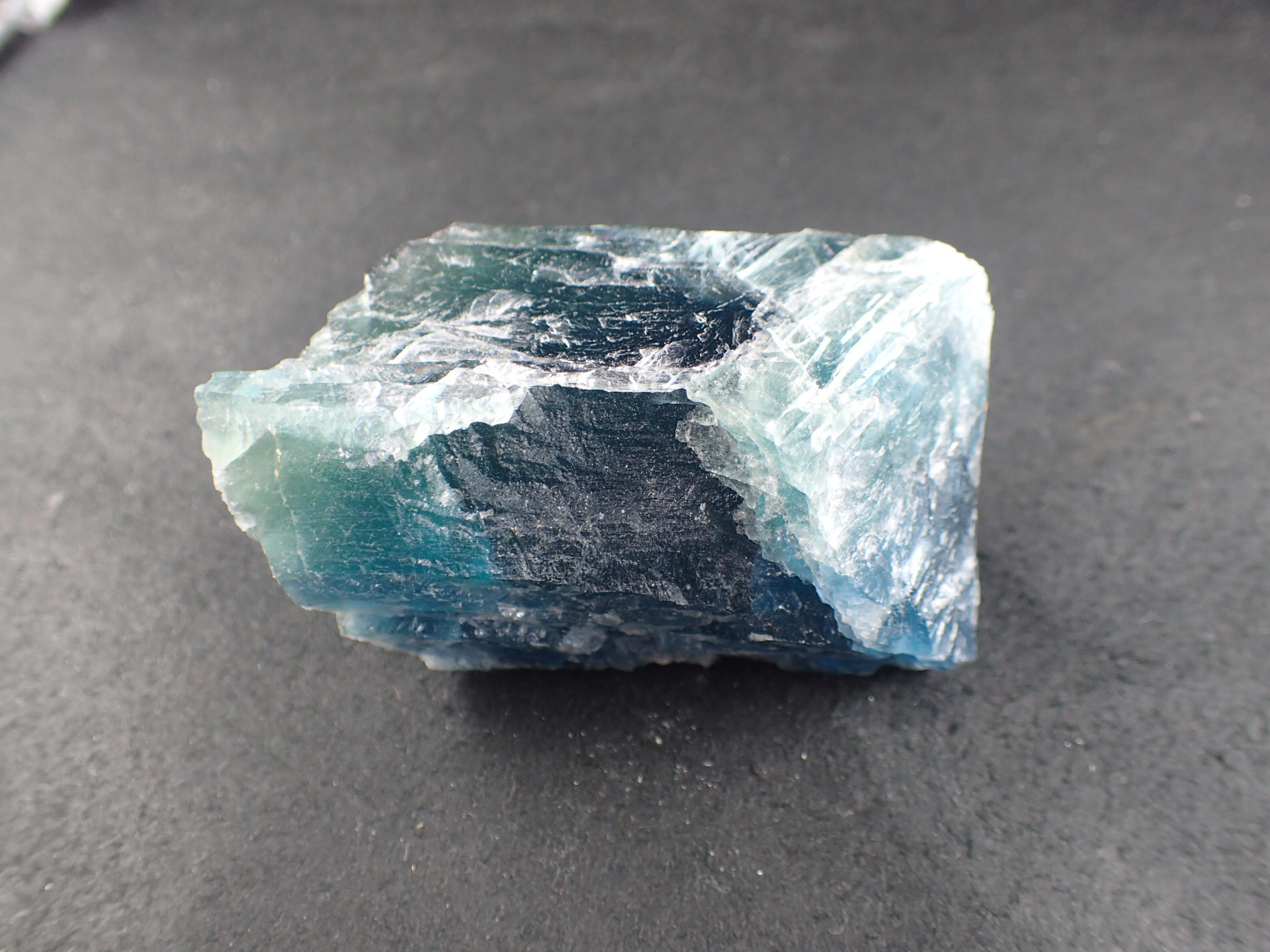 最高品質青色ホタル石(Blue Fluorite) 中国浙江省金華市 産 ｜石の販売