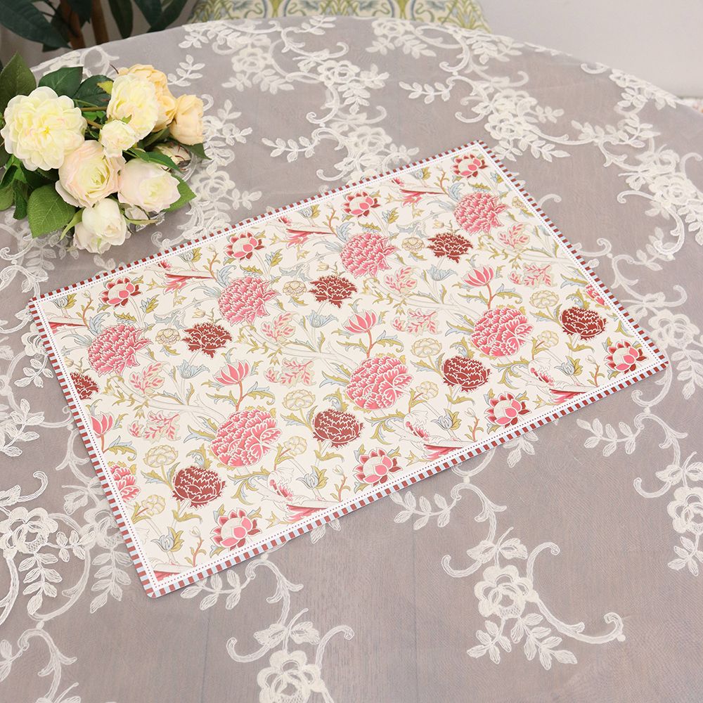 モリスのテーブル小物 – アンティーク家具と雑貨の店 ビクトリアンクラフト