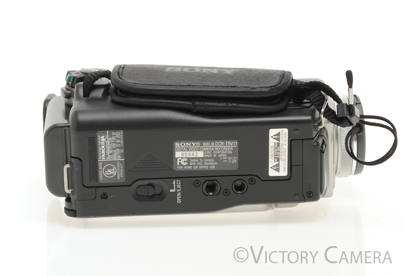 Sony Handycam DCR-TRV11 MiniDV Camcorder [EXC+]