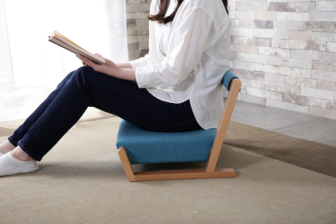 寛げる座椅子。村澤一晃デザインのzagaku（ザガク）再販のお知らせ