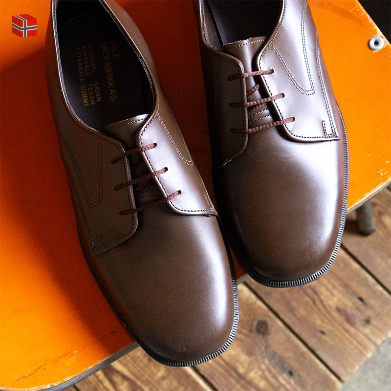ノルウェー ドレスシューズ ブラウン / 有限会社やまもと卸部