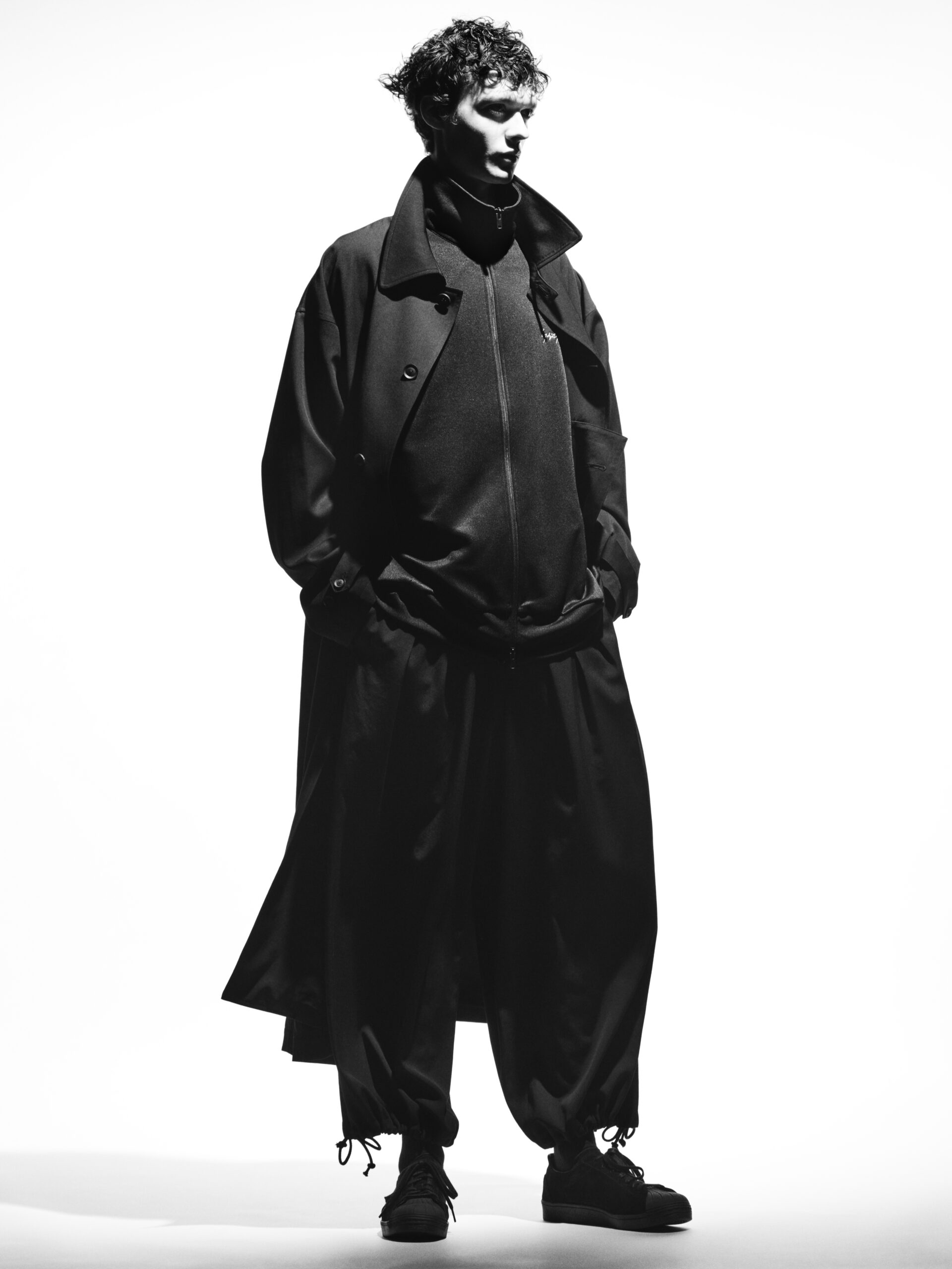 Yohji Yamamoto Y-3 KURO | Yohji Yamamoto (ヨウジヤマモト) Official