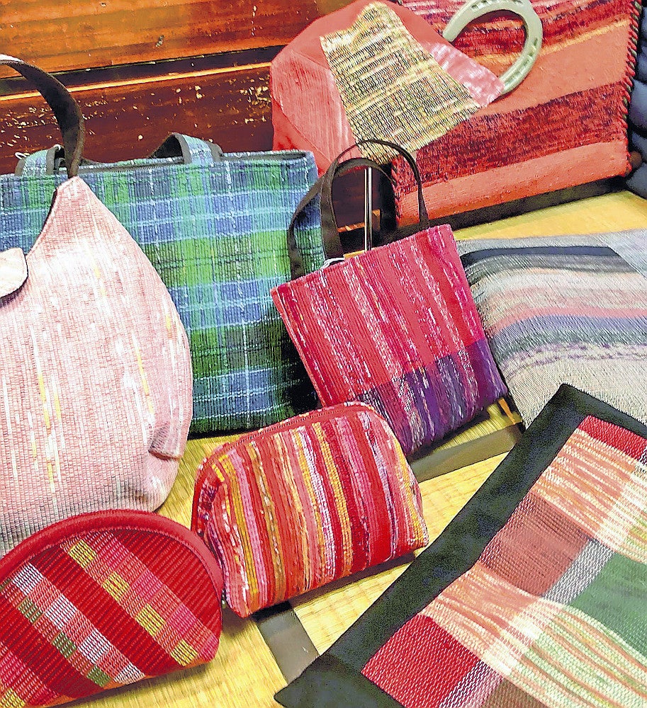 青森：古布に息吹 伝統継承 女性の和みの場未来に （3）南部裂織