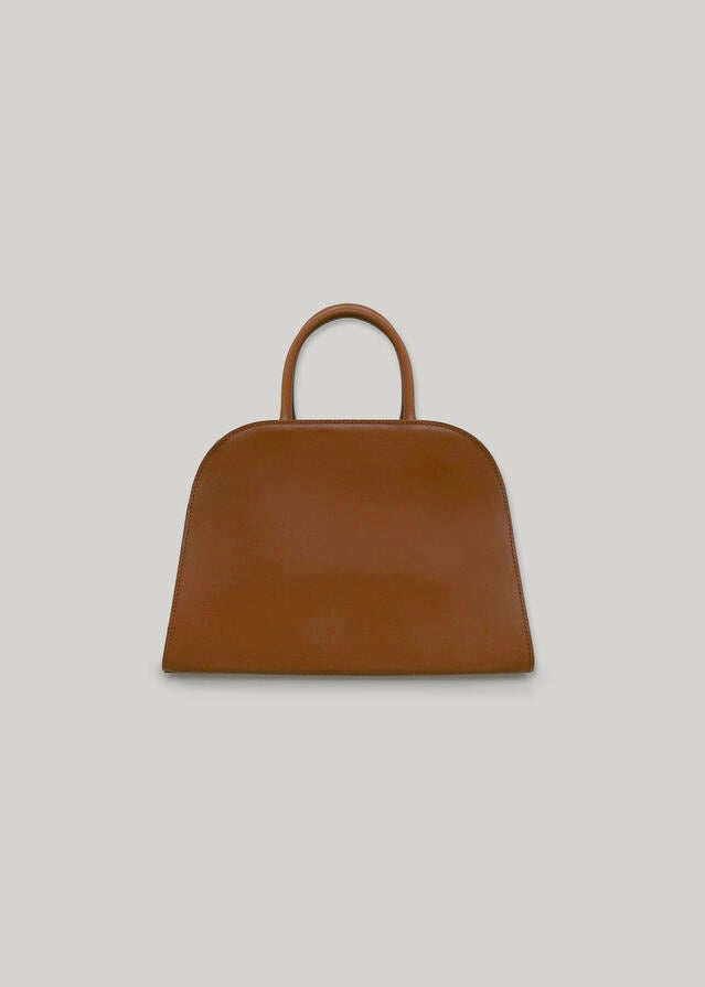 ELBORN | Momet Leather Mini Bag (Camel) – YEAR END