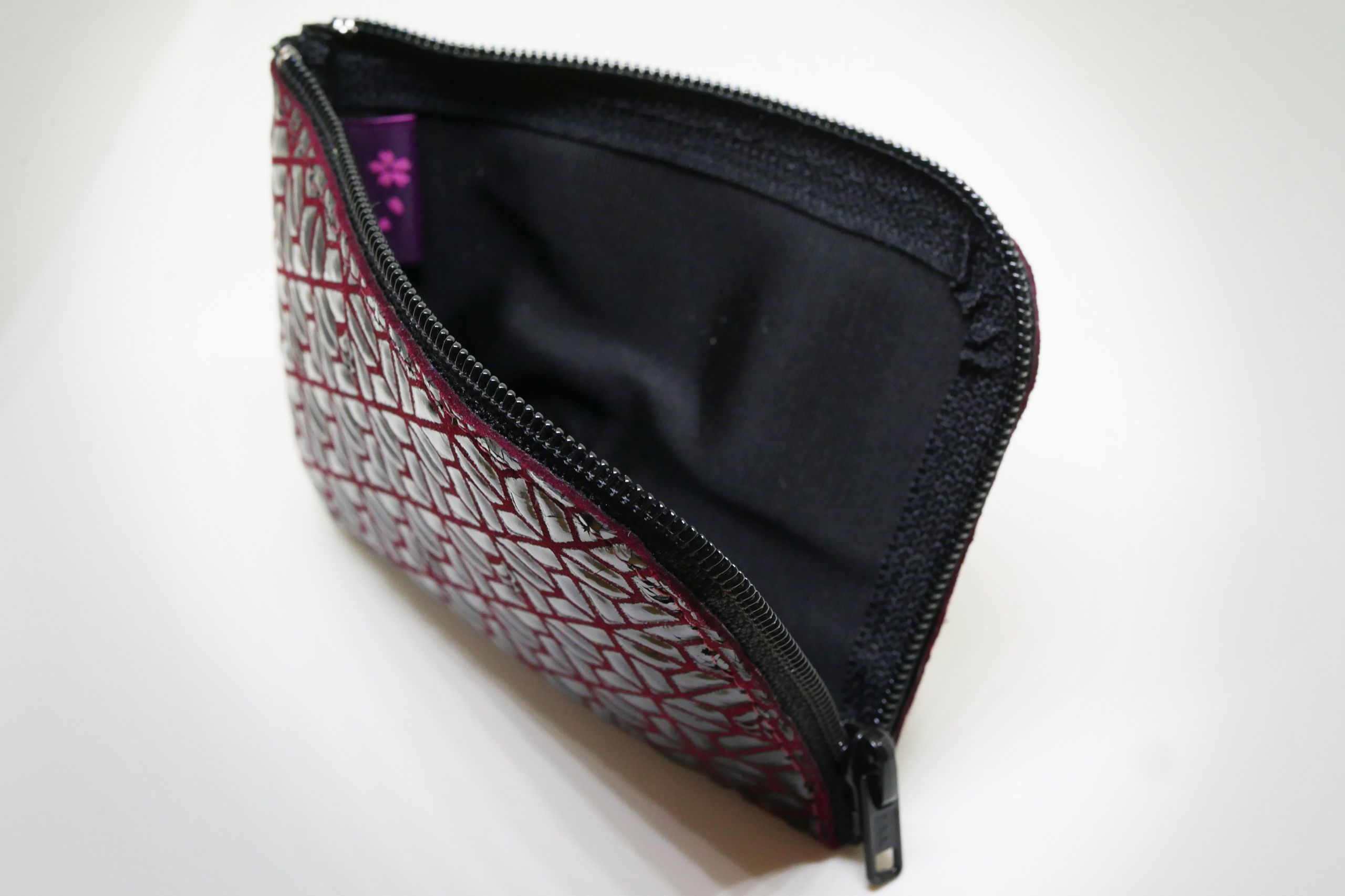 印伝の山本 × 刀剣乱舞-ONLINE- 甲州印伝小銭入れ 大包平・鶯丸