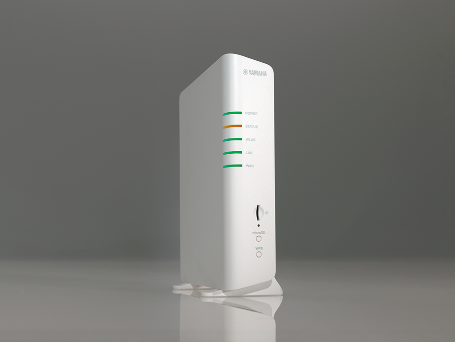 1台で簡単に無線LANとインターネット接続環境を構築・運用できる小規模