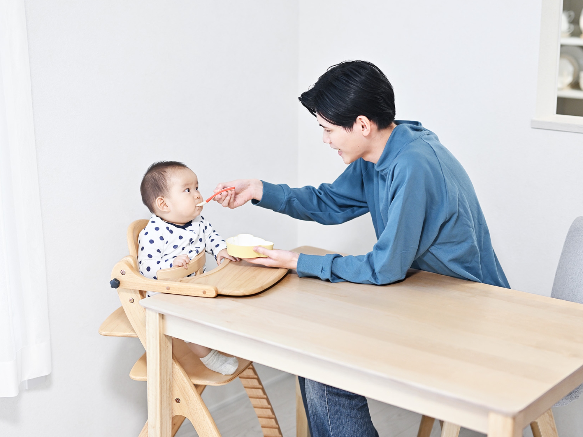 sukusuku-slim | yamatoya co.,ltd. ベビーチェア・ベビーベッド