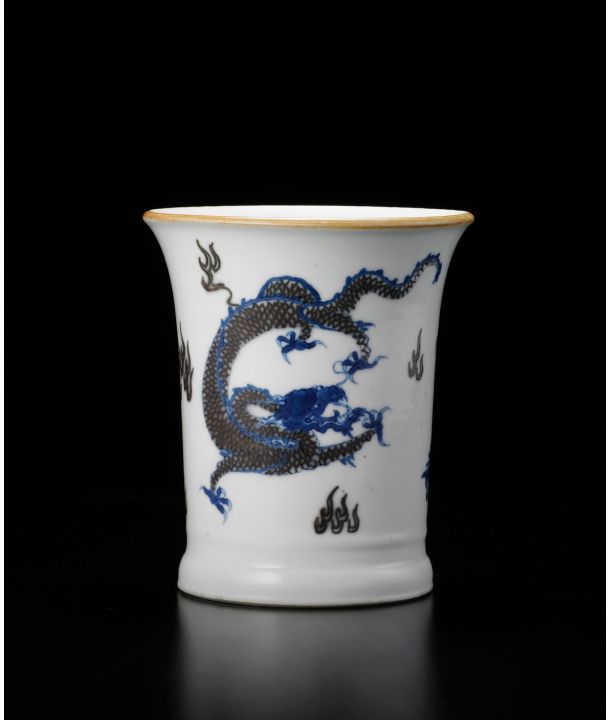 清康熙青花釉裡紅雙龍戲珠筆筒-宇珍國際藝術| Yu Jen Taipei重要中國瓷