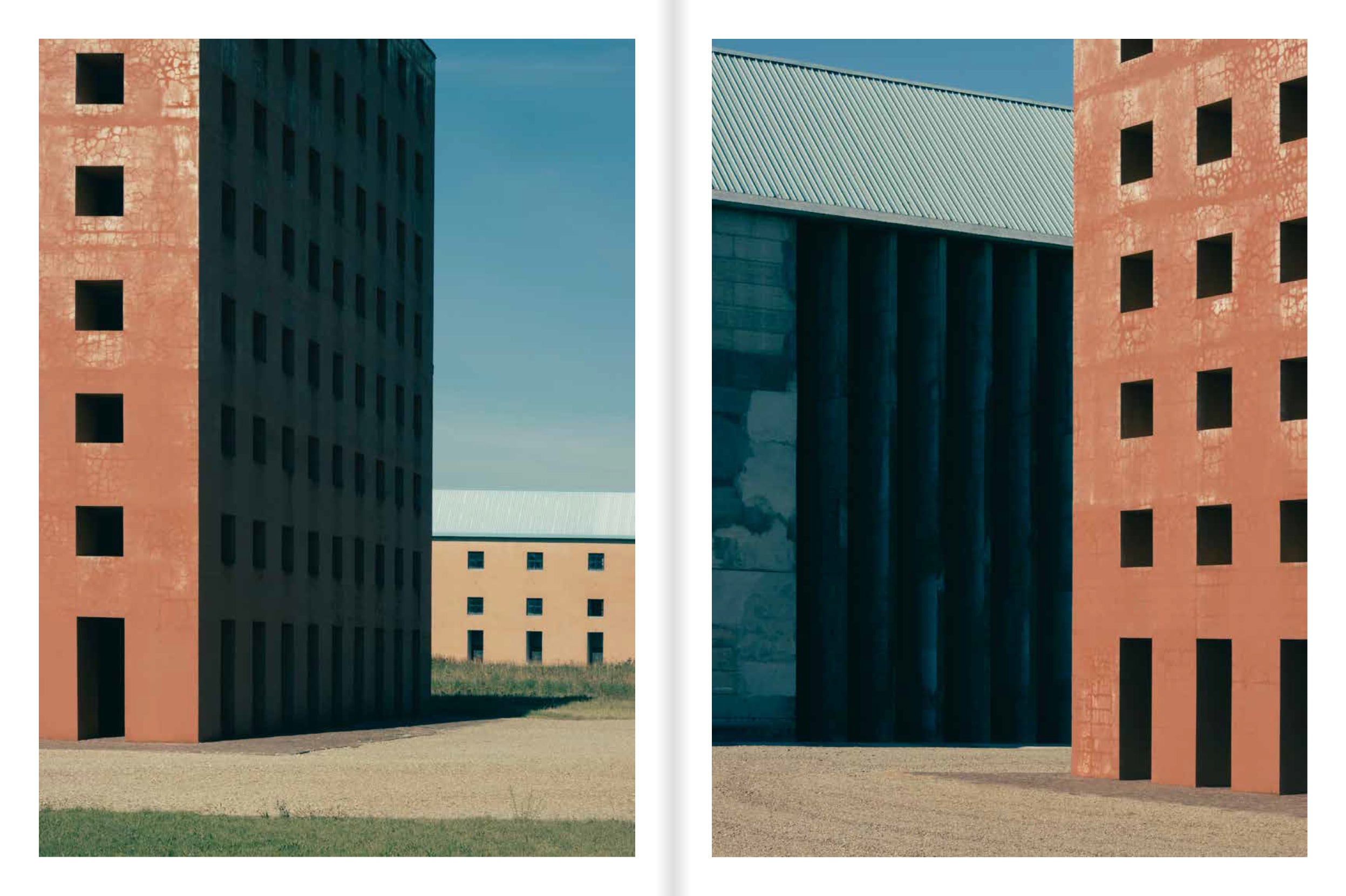 Romain Laprade - Distances Vol.II – Yvon Lambert Paris