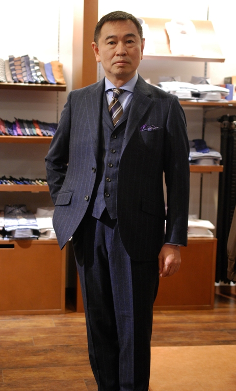 カルロバルベラ。クラシックなスリーピース”はロックされています