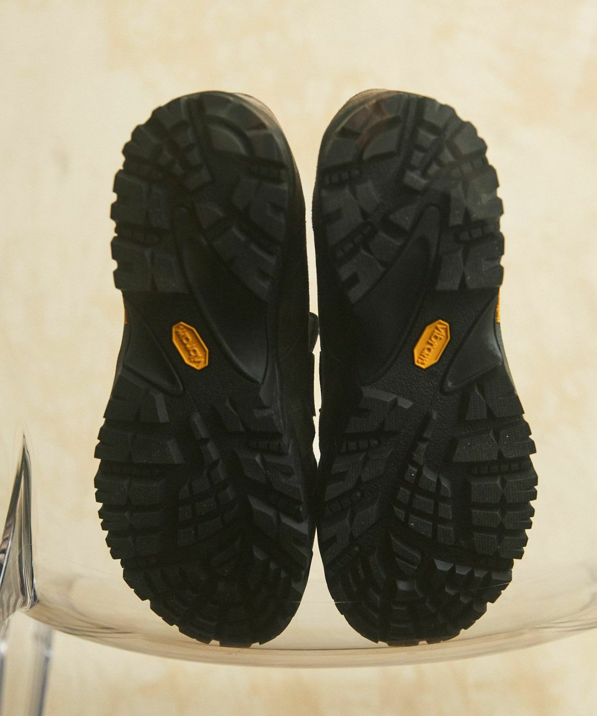 Vibram × OPENING ACT] ボリュームVIBRAMソールリアルレザースウェード