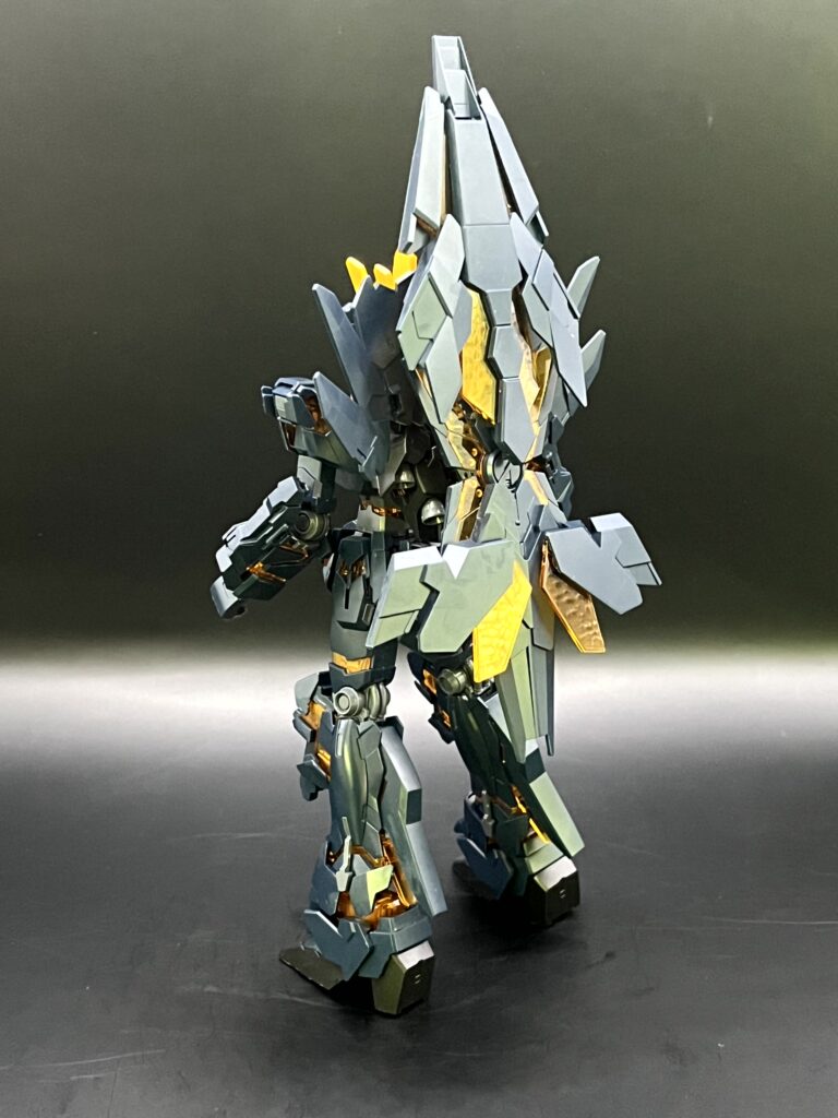 まるで結晶!！ ガンプラ HGUCユニコーンガンダム2号機 バンシィ