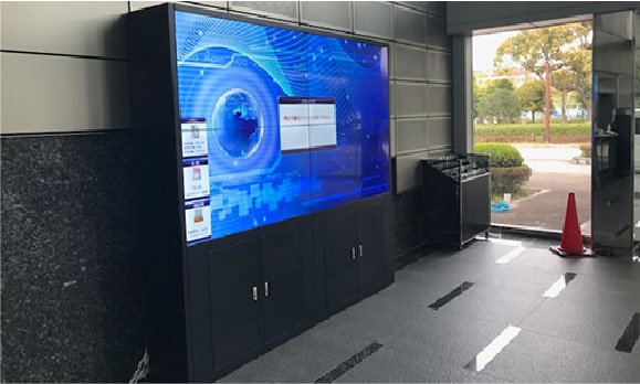 マルチディスプレイサイネージ | ヤマトサイネージ