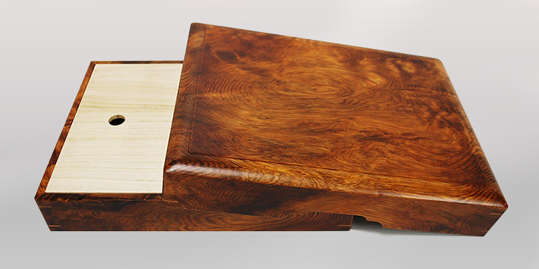 銘木屋久杉泡瘤｜小林彫刻所｜仏壇、神棚、欄間、家紋の制作販売