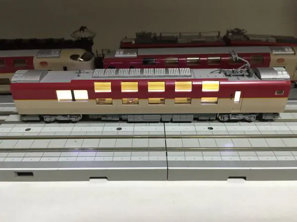 285系サンライズエクスプレスを弄る。その6 テープLEDで室内灯