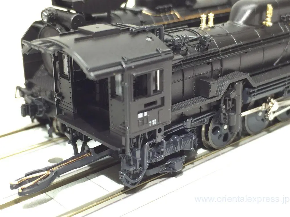 D51 標準形（長野式集煙装置付） 丸窓化。 KATO 2016-6 | NGaugeJP