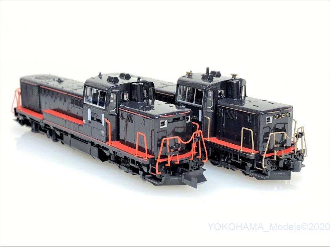 DE10 1195号機 JR九州仕様（登場時）が入線しました。KATO 7011-A