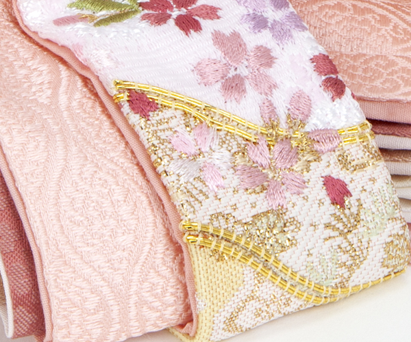 東京都・台東区上野 横山人形店｜小三五・江戸衣裳着雛人形