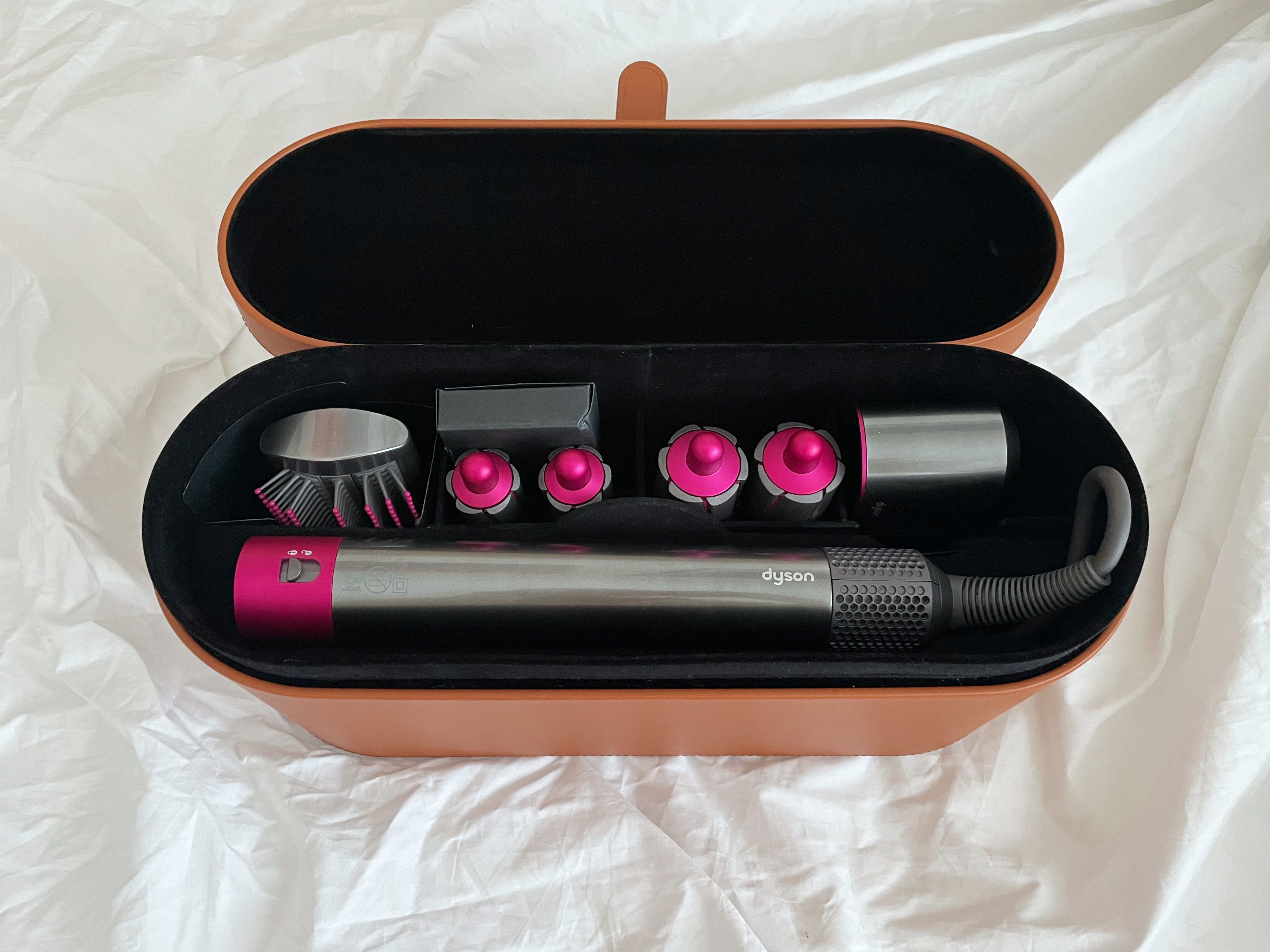 本音レビュー】6万円のカールドライヤー「ダイソン エアラップ」の使い