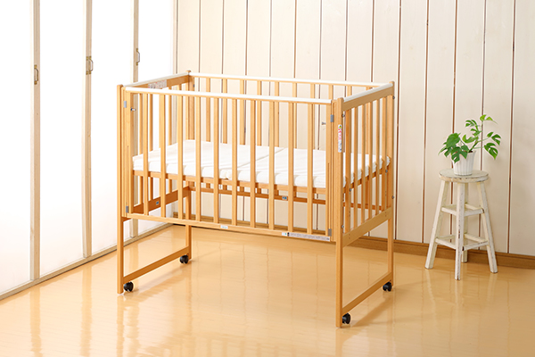 業務用 折りたたみコンパクトベッド（マット付） | 国産ベビーベッド