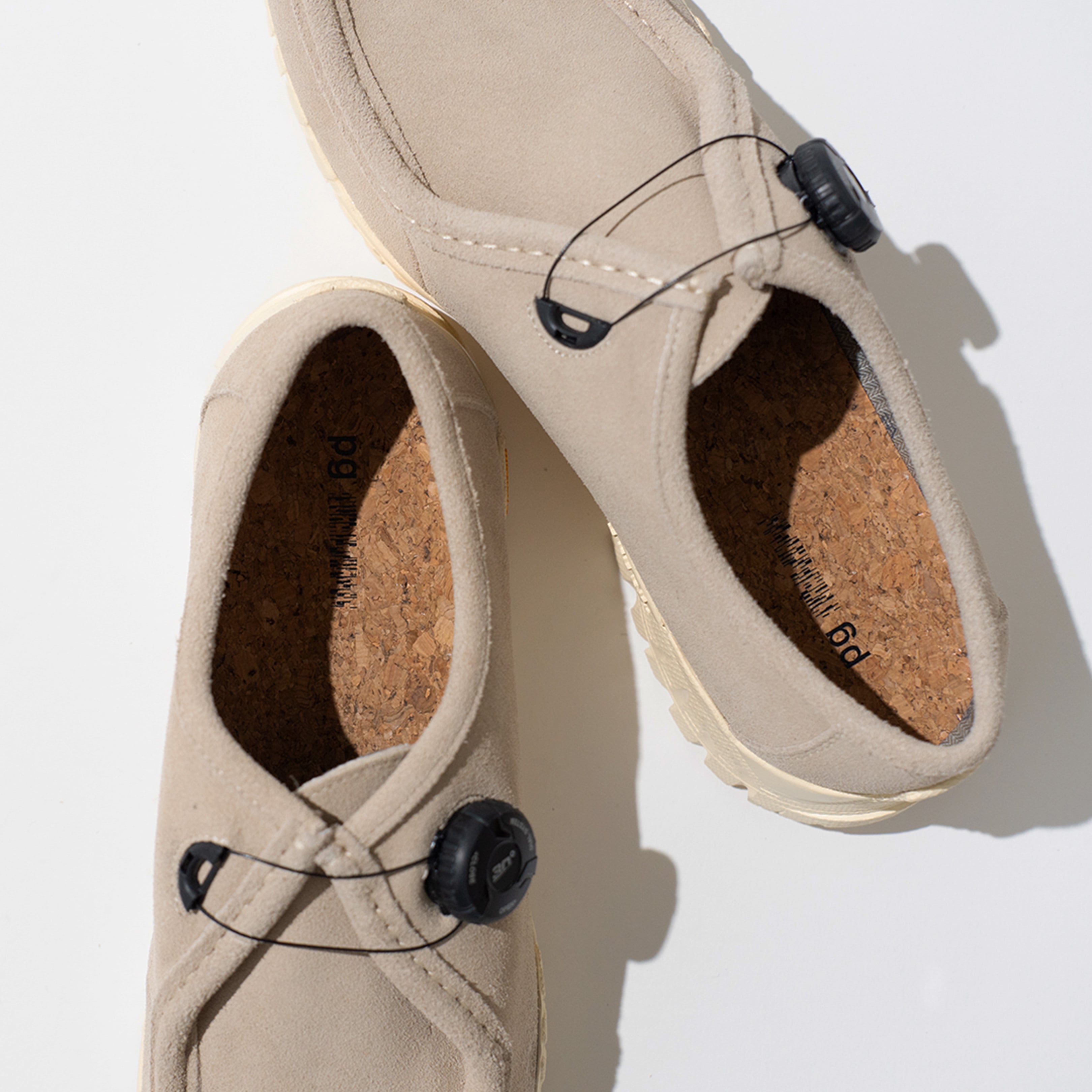 pg KNOCK2 KTX BEIGE – YUEN