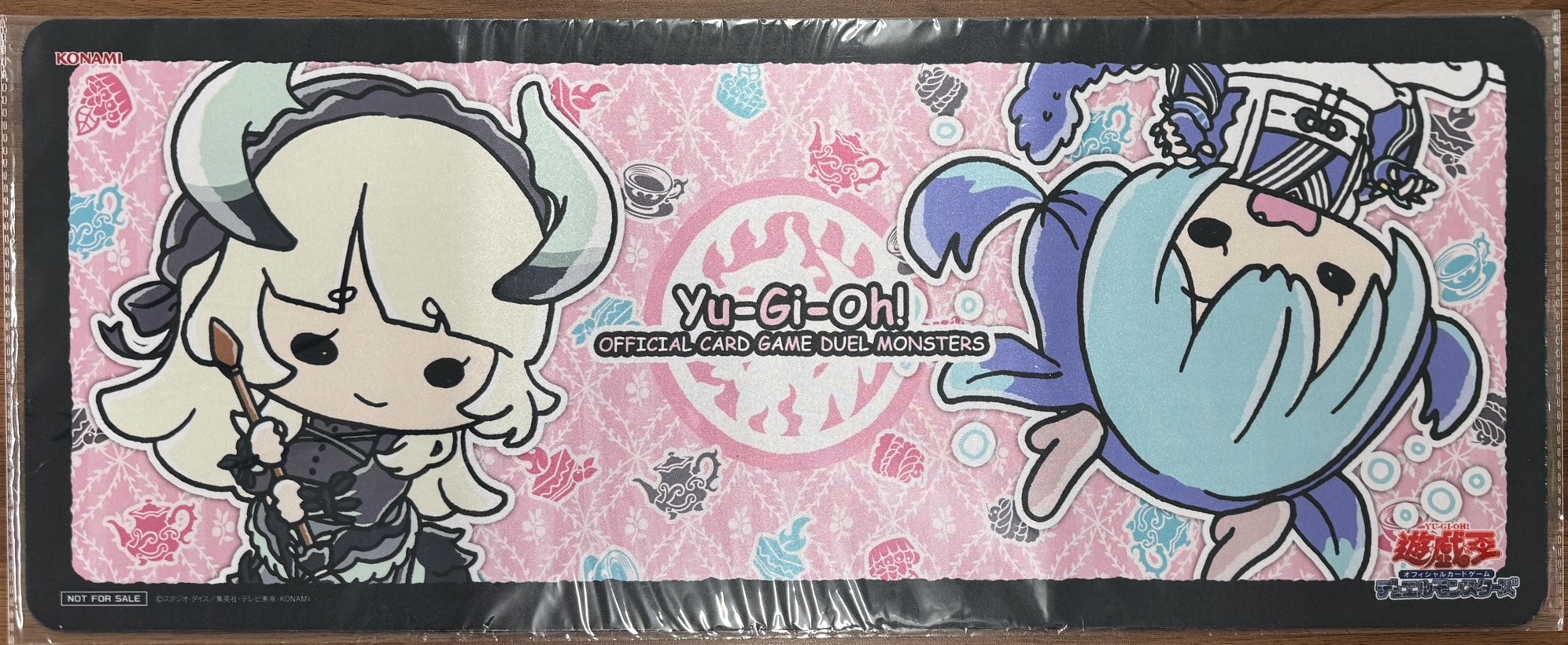 ハーフプレイマット】ゆるぎお～ ドラゴンメイド ニューロン | 福福