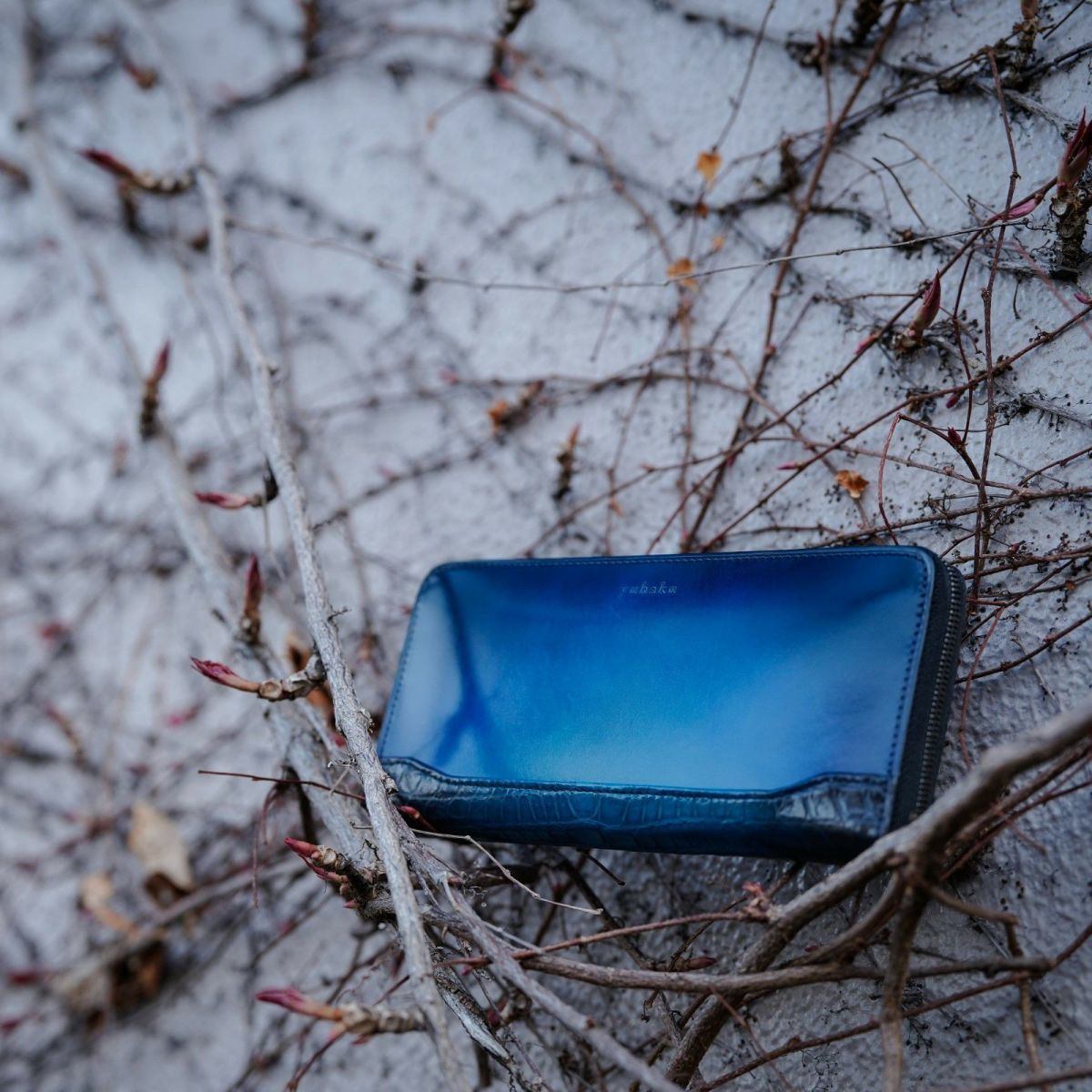 YCA114 クロコダイルコンビラウンドファスナーウォレット ｜美しい色彩