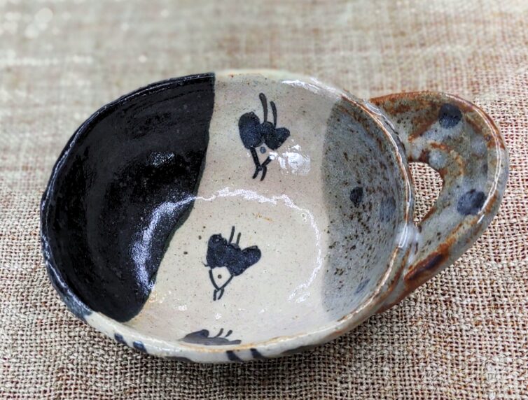 作品紹介「佐藤和次作 黒織部 土鍋・取り鉢」 | 器とお茶の店 ゆきや