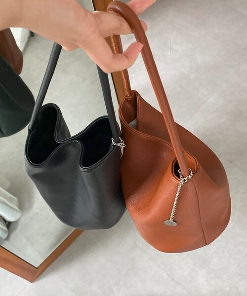 DouDou（ドゥドゥ） ショルダーバッグ バッグ 「インフルエンサー