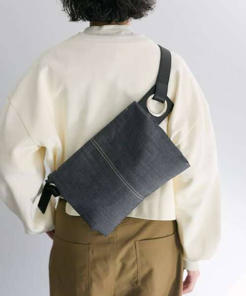 ear PAPILLONNER（イア パピヨネ） ウエストポーチ ウエストバッグ