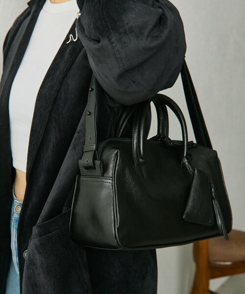 ear PAPILLONNER（イア パピヨネ） ボストンバッグ 「インフルエンサー