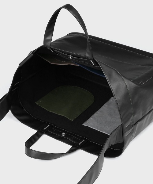 Paul Smith（ポール・スミス） ショルダーバッグ カラーポケット 2way