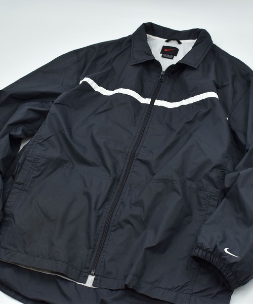 NIKE（ナイキ） ナイロンジャケット 「ヴィンテージ古着」Y2K NIKE