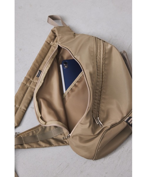 un/neu ウエストポーチ ウエストバッグ 撥水マルチアウトポケット