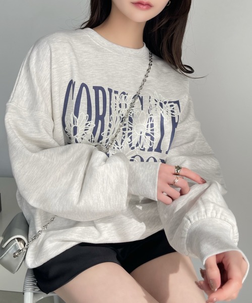 Ada. トレーナー スウェット ロゴプリント 花線画刺繍 ビッグ プル