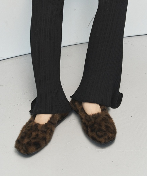 Le Talon GRISE（ル タロン グリーズ） バレエシューズ パンプス