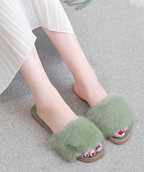 ad thie（アドティエ） サンダル ふわふわカラフル エコファーサンダル