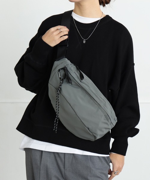 ALTROSE（アルトローズ） ウエストポーチ ウエストバッグ ナイロン