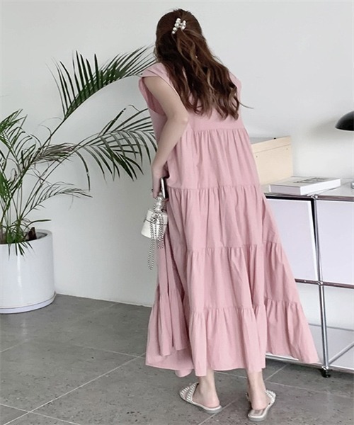 FREE STYLISTS ワンピース ノースリーブティアードワンピース