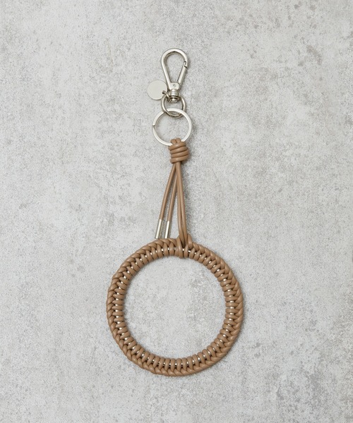 And A（アンドエー） ITTI イッチ / CRISTY KNOT WRIST CIRCLE CHARM