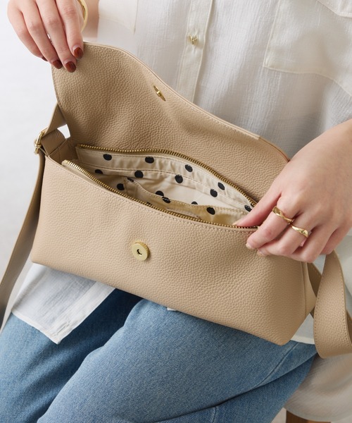 PAPILLONNER（パピヨネ） ショルダーバッグ バッグ シュリンクリン