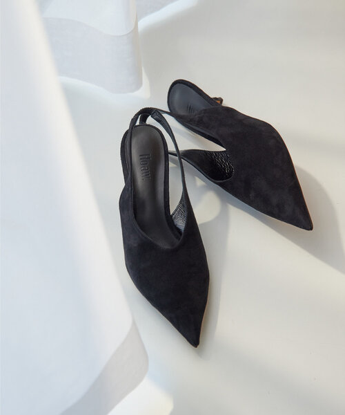 Whim Gazette（ウィム ガゼット） パンプス 「Hoaw.」スリングバッグ