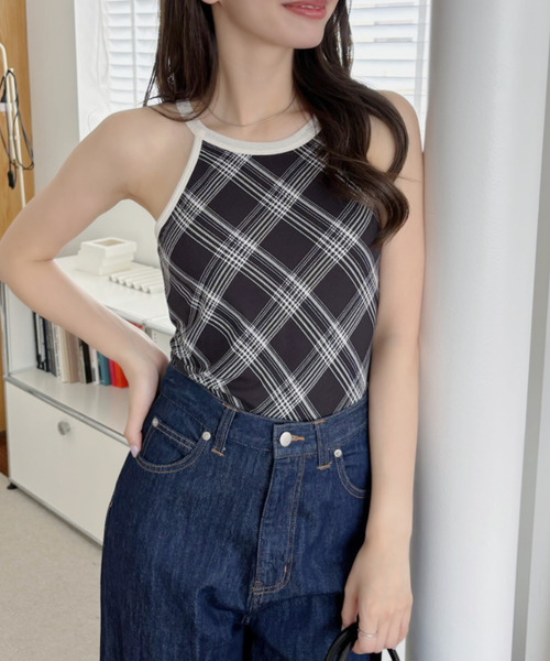Ada. タンクトップ ノースリーブ カップ付き チェック柄